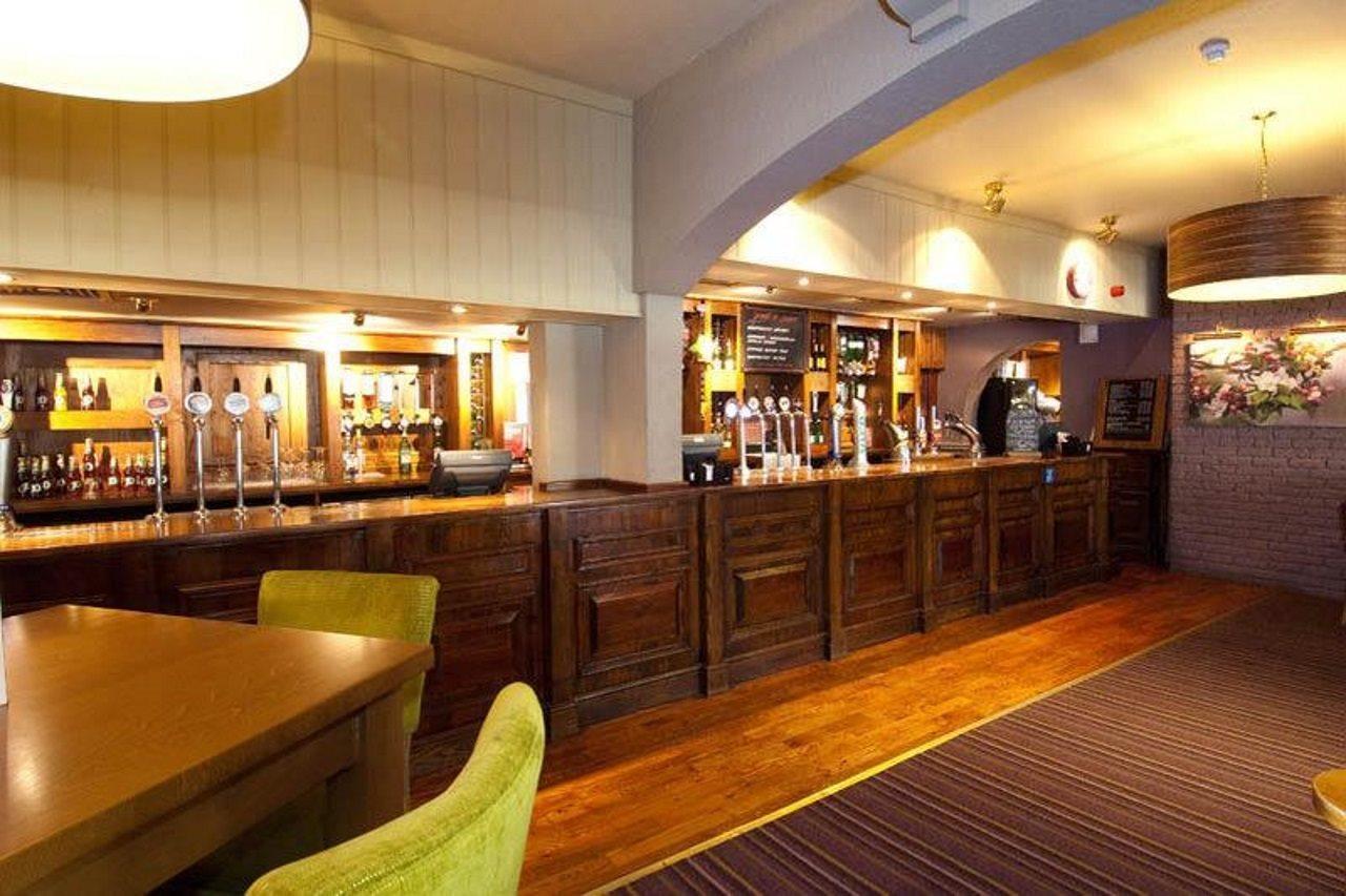 Premier Inn London Райсліп Екстер'єр фото